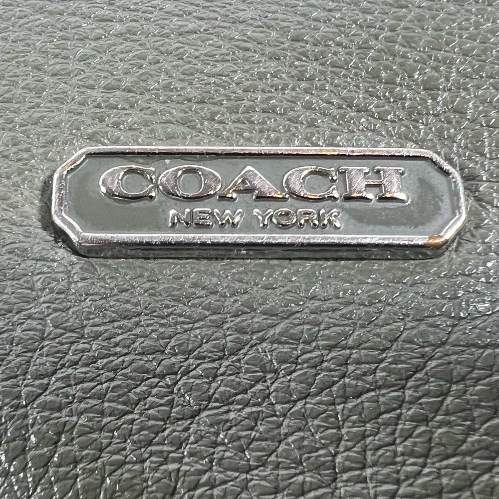4019: Coach Olive Green Pebbled Leather Drawstring Backpack - Picture 9 of 13